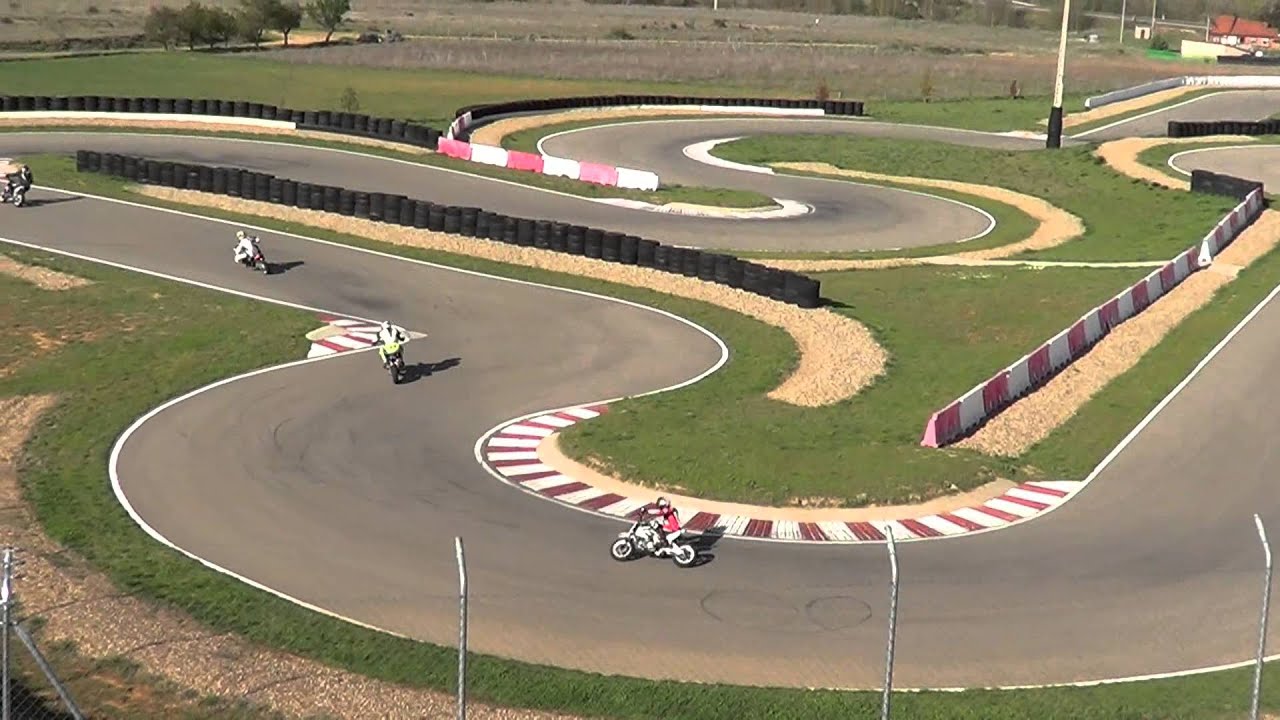 Vista de Circuito Benamariel